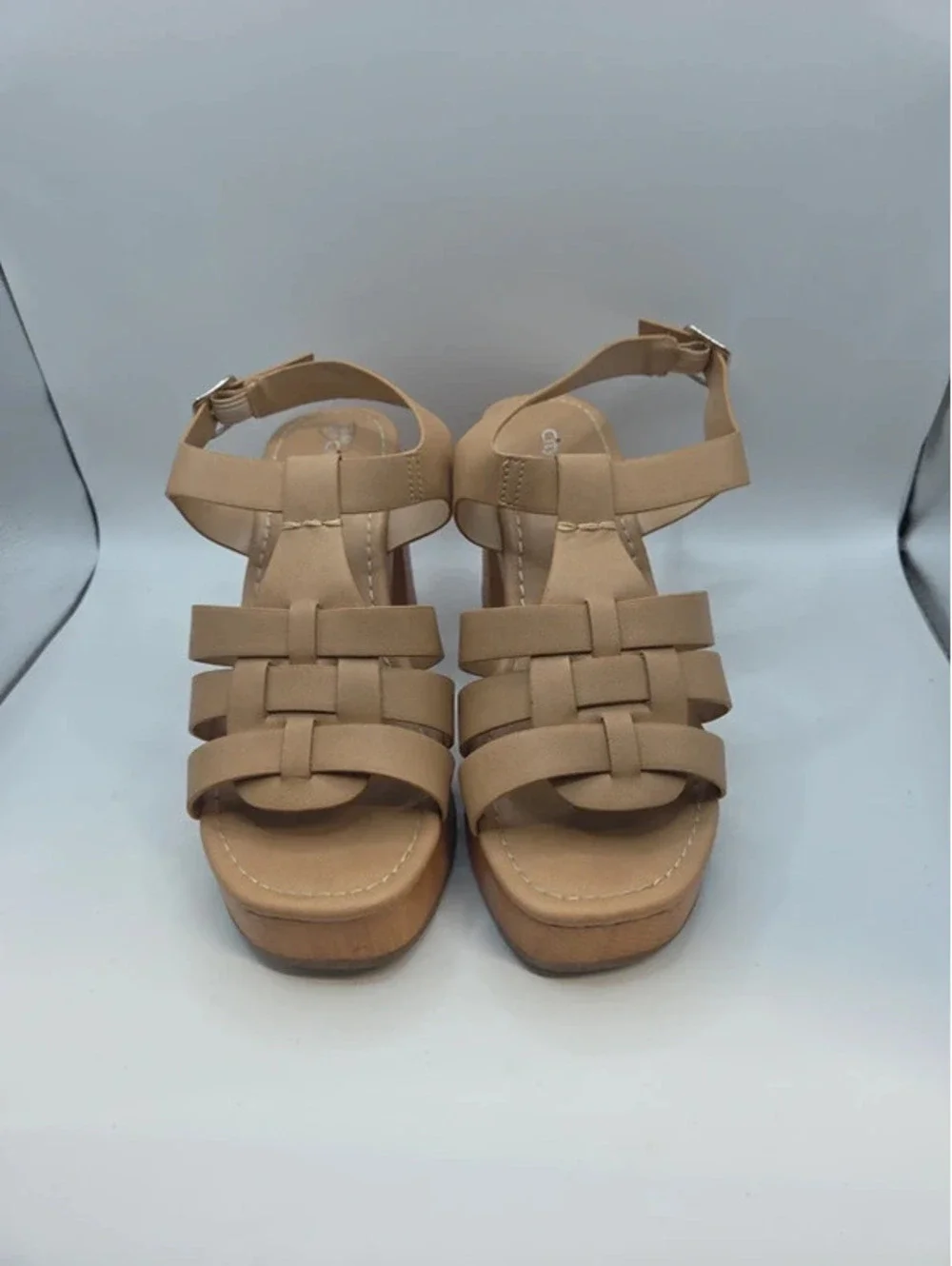 City Classified Women's Wedge Sandals Size 7 Tan/Nude Strappy Platform Heels